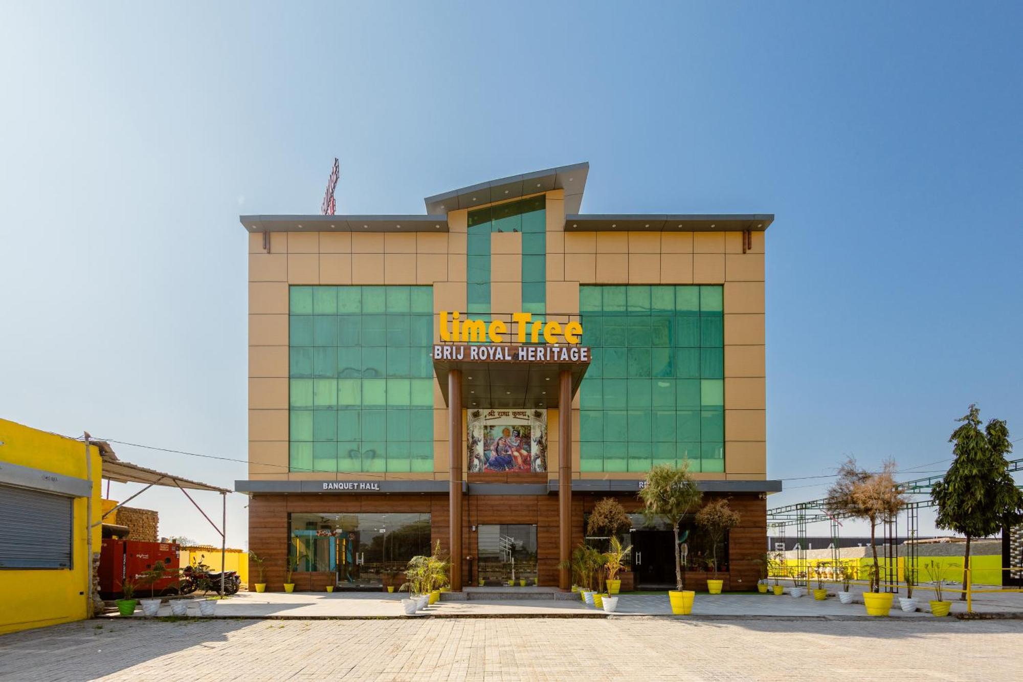 Lime Tree Hotel And Banquet Vrindāvan 外观 照片