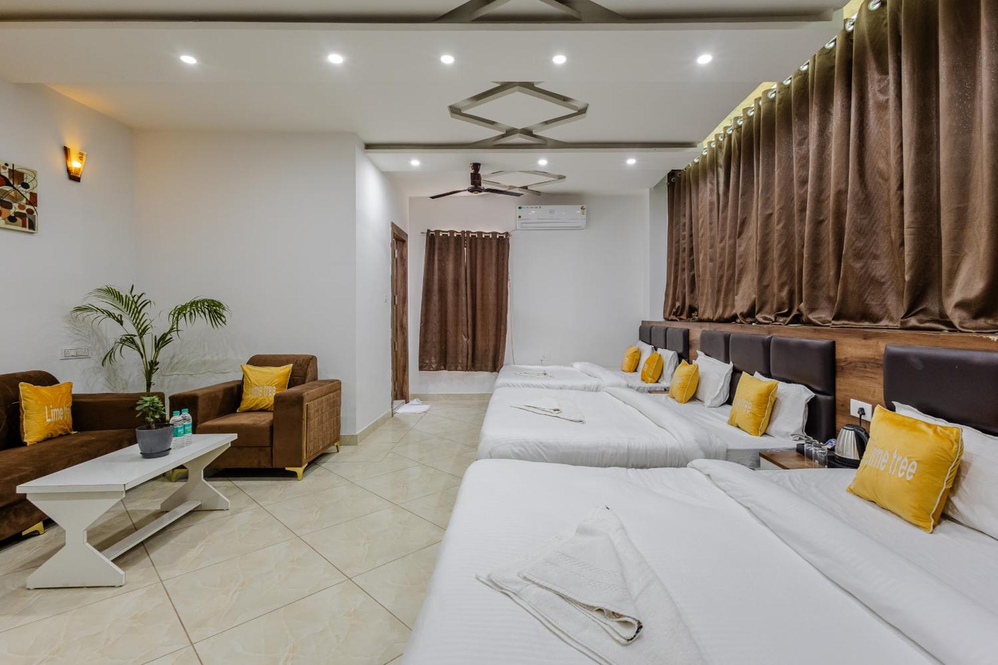 Lime Tree Hotel And Banquet Vrindāvan 外观 照片
